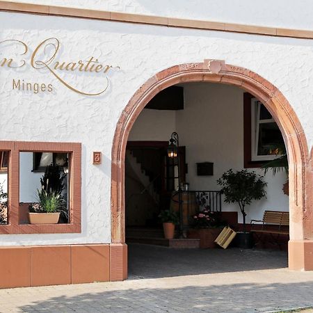 Weinquartier Minges Hotel Kirrweiler  Buitenkant foto