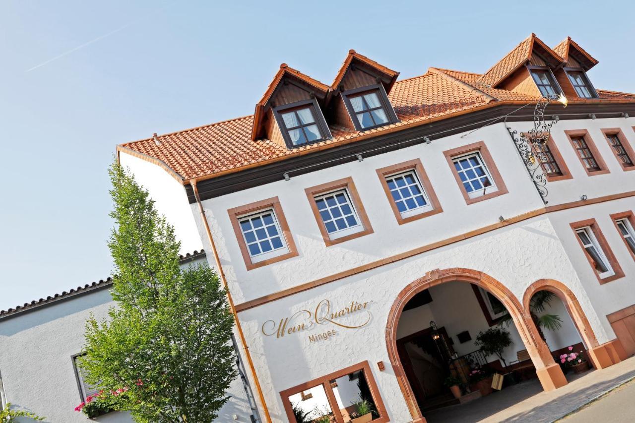 Weinquartier Minges Hotel Kirrweiler  Buitenkant foto